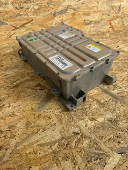 Convertidor de voltaje OEM A6MC60 Peugeot 508 II