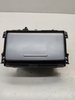 Cenicero Hyundai Kona 2021 OEM 84680K4651 - Usado