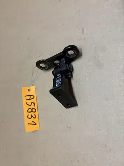 Charnière Porte Arrière Gauche Volvo XC60 II OEM 31424455