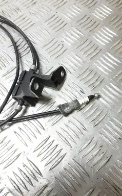 Cable del capó Jeep OE OEM FOB15613 - Usado