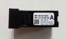 Prise USB Toyota C-HR OEM 86190F4040 - Occasion