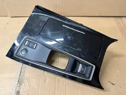 Peugeot 508 II mittentunnelsramspanel 9813703277