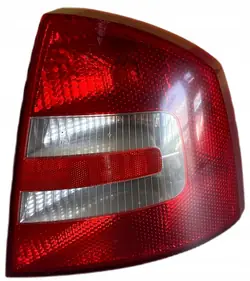 Bakljus Höger Skoda Octavia II 1Z5945096A 1Z5945112A