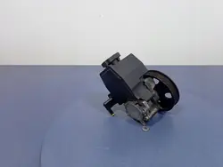 Pompe de direction assistée Mercedes-Benz 0024668301