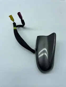 GPS-antenni Dodge Charger 2021 OEM P68281281AA