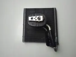 Seat Tarraco ilmastointihöyrystin OEM 5WB816103 - Käytetty
