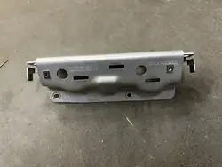 Pakoputken kiinnike OEM 97050481300 Porsche Panamera