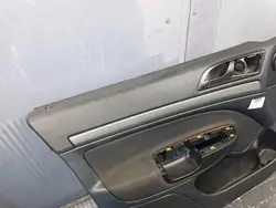 Skoda OE Dörrklädsel Vänster Fram OEM Wrakowisko-28539-