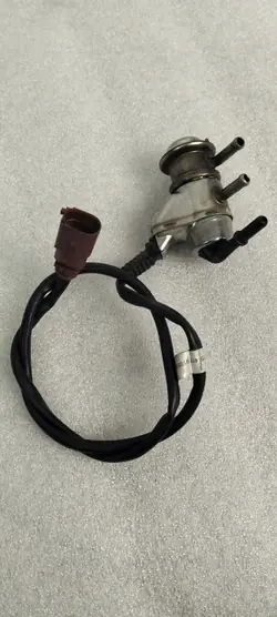 AdBlue-injector OEM 04L131113J voor Audi 2.0 TDI