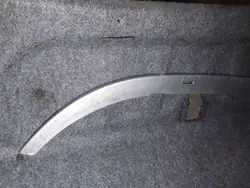 BMW 5 TOURING E39 Rechte Scheinwerferabdeckung OEM 51138168810