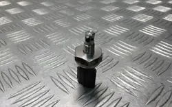Sensor de Presión de Aceite Toyota OE - Delantero