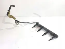 Rampe d'injection OEM 23250-0T110 Toyota Corolla E21