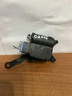 Moteur de volet VW OEM D2116 pour Golf VII Essence