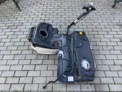 Audi A6 C7 bränsletank 75L OEM 4G0201021AC