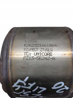 Katalysaattori Ford OE PZ135E242A Escape MK4:lle