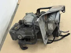 Mercedes W222 W217 Jousituskompressori OEM a2223200604