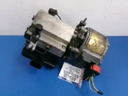 Bomba de suspensão hidráulica Citroen C5 I 2.0 16V 9643373380