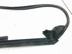 Porsche 996 Dörrtätning OEM 99653708607 Höger Fram