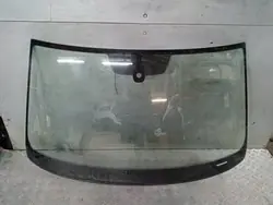 Käytetty VW Passat B8 etulasi OEM ACF44564