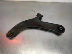 Braccio di Controllo Anteriore Sinistro Renault Clio III Lift