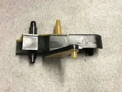 Amortiguador de cadena Ford OEM JM5P7976GA - Usado
