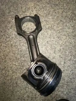 BMW OE Kolben 11257792746 für 5er E60 3.0L Diesel