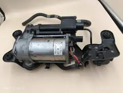 Luftfjädringskompressor OEM 6875177 Bak BMW X5 F15