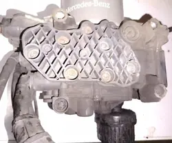 Válvula de secagem Mercedes Actros OEM K102144