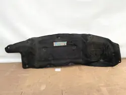 Isolamento do capô Mercedes-Benz A9066820026 2010