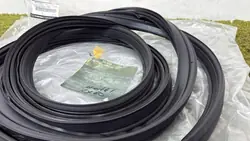 OEM Kbb3-62-761 Heckklappendichtung für Mazda CX-60