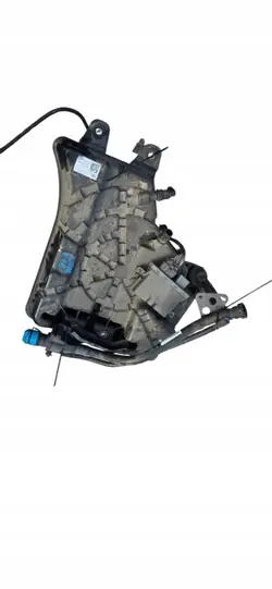 AdBlue-säiliö & Pumppu OEM 39193764 Opel Astra K:lle