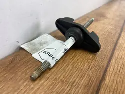Reservhjulsbult OEM SRUBAZAPAS för Ford Mustang VII