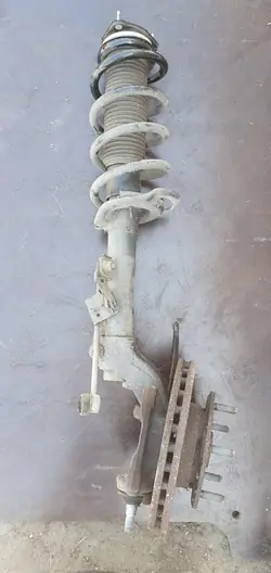 Komplett vänster McPherson-dämpare Ford Transit MK8