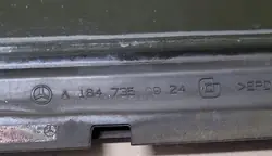 Vidro escurecido esquerdo traseiro OEM A1647302555 Mercedes ML