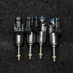 Set di iniettori Audi Q3 (8U) 1.4L 2013 OEM 04E133036A0261500132