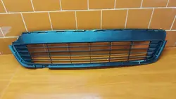 Griglia centrale paraurti anteriore Toyota Yaris III 11- OEM