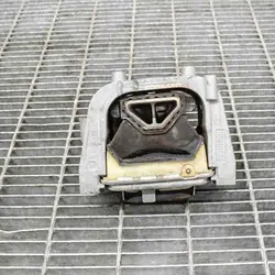 Motorlager VW PASSAT B8 2.0L Rechts 3Q0199262J