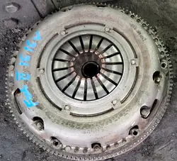 Embreagem completa SKODA FABIA II 2009 1.6 16V 036141026L