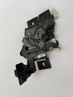 Tesla Model S Framhuveslås OEM 6007572-00-E