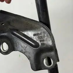 Paire de Charnières de Capot OEM JPF4G8823301D