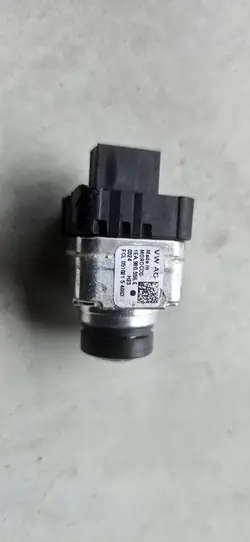 Takakamera/Etukamera Volkswagen/Audi/Seat/Skoda 1EA980556E