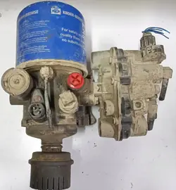 Base válvula secador ar DAF OEM LA8132 - Usado
