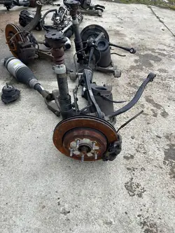 Suspensão Jeep Grand Cherokee WK2