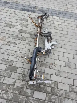 Support console OEM STELAŻ POD KONSOLE RENAULT TRAFIC IV