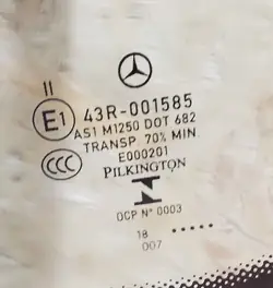 Vitre Avant Mercedes W213