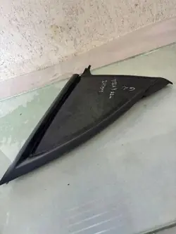 Tesla Model S bakre höger ruta OEM 162116100B