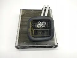 Mercedes-Benz ilmastointilämmönjäähdytin OEM AMD165586