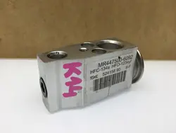 Soupape d'expansion climatisation Nissan Micra K14 OEM MR447500-6092