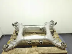 Viga suspensión trasera BMW X7 G07 OEM 6894149