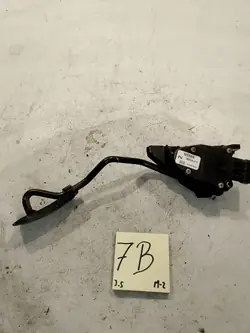 Nissan Primera P12 Gasreglage OEM 18002AU410